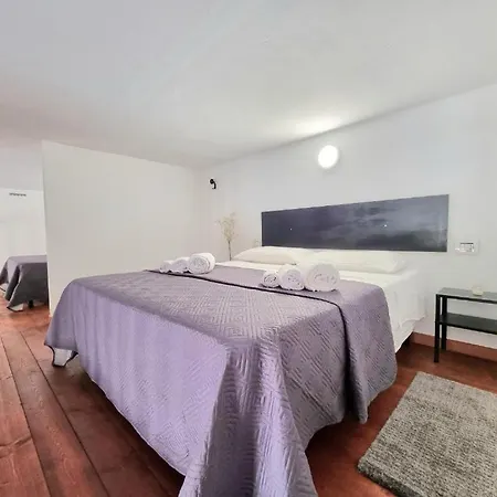 Flick & Flock Apartman